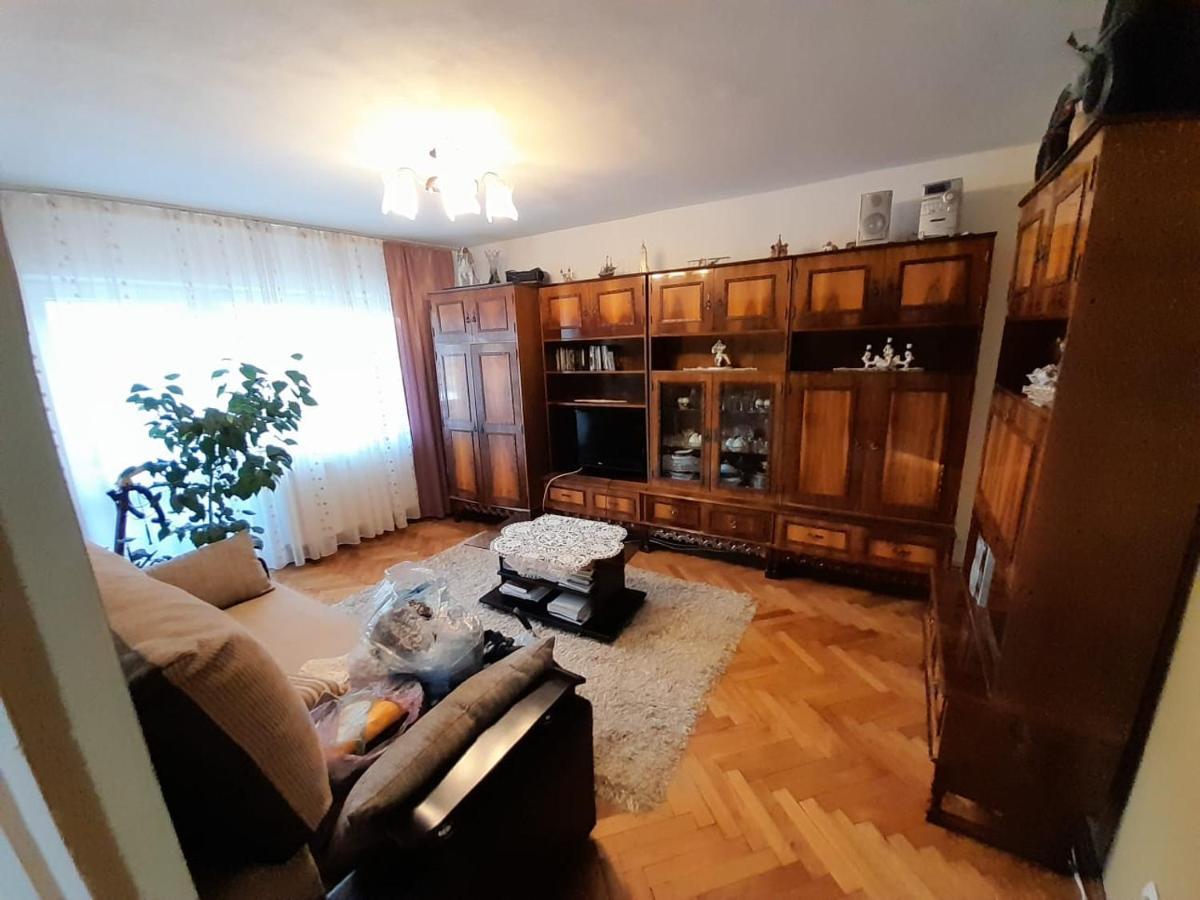 Apartament Straja - Lupeni  Εξωτερικό φωτογραφία